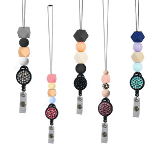 Nouveau lanière d'identification transfrontalière en strass, rétractable, avec boucle à tirage facile, lanière créative perlée en silicone pour étudiants - Product Image 1