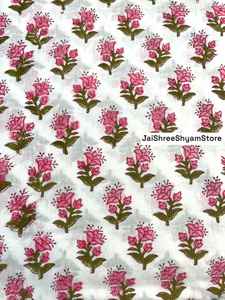 Sac de voyage matelassé en coton léger, sac de sport artisanal, matériau doux et durable avec des sangles confortables pour un transport facile - Product Image 4