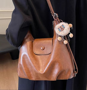 Mochila Impermeable Ligera de Gran Capacidad para Mujer, Diseño de Bolso de Hombro con Forro de Poliéster, Cierre de Cremallera, para Viajes de Invierno - Product Image 3