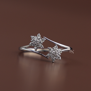 Anillo de Compromiso de Diamante Cultivado en Laboratorio de Lujo para Mujer, Joyería Fina Premium en Plata, Oro de 10K, Oro de 14K, Oro de 18K, Elegante - Product Image 1