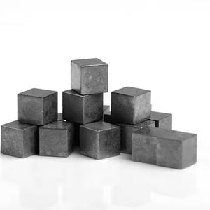 Cubes d'ornements en shungite naturelle en gros, pierres de guérison énergétique authentiques, parfaits pour la décoration intérieure et les cadeaux de fête significatifs - Product Image 2