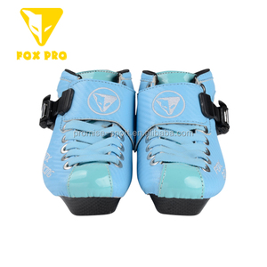 Nouvelle conception chaude bonne enfants roller course bottes carbone roller pour enfant - Product Image 4