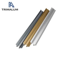 Profilé triangulaire concave avec canal pour câbles - Moulure en alliage d'aluminium à joint dissimulé pour les coins de fenêtres et de plafonds