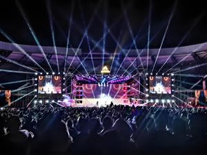 4m×3m コンプリートシステム P1.95 P2.6 P2.97 P3.91 レンタル高輝度<span class=keywords><strong>LED</strong></span>ディスプレイ 500mm×500mmパネル バックドロップ 屋内外兼用<span class=keywords><strong>LED</strong></span> - Product Image 5
