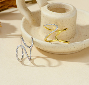 Flusso liberamente rompere la linea d'onda asimmetrica di Routine Micro intarsio zircone anello di apertura basso MOQ fornitore di gioielli - Product Image 2