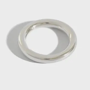 Venta al por mayor a granel barato proveedor personalizado moda Nueva York plata personalizado nuevo regalo de San Valentín anillos de joyería para mujeres envío gratis