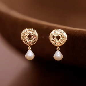 Pendientes de Perlas de Acero Inoxidable 316L con Baño de Oro PVD, Resistentes y Sostenibles, Estilo Lágrima, Joyería para Mujer - Product Image 3