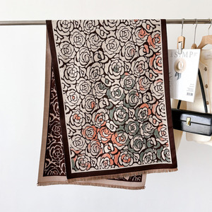 <span class=keywords><strong>Prix</strong></span> usine épais hiver Jacquard <span class=keywords><strong>Pashmina</strong></span> <span class=keywords><strong>écharpe</strong></span> voyage châles femme fleur enveloppes couverture Imitation cachemire <span class=keywords><strong>écharpe</strong></span> pour les femmes - Product Image 2