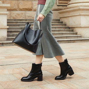 Primavera, verano, otoño, invierno, niña, dama, traje, tipo abultamiento, bota con tobillo, blanco y negro, botas de suela dura - Product Image 4