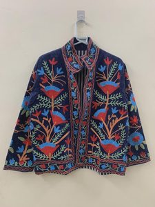 Veste d'hiver vintage en velours bohème brodée Suzani, en coton respirant, motif animalier, fabricant exportateur OEM Inde - Product Image 1