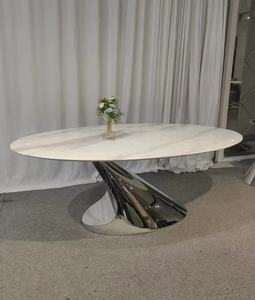 <span class=keywords><strong>Table</strong></span> à manger en marbre blanc <span class=keywords><strong>de</strong></span> luxe importé d'Italie, béton victorien, pierre frittée, 8 places, ensemble <span class=keywords><strong>de</strong></span> salle à manger pour 10 personnes - Product Image 1