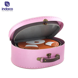 Caja de almacenamiento de cartón con estampado de oso, caja de regalo de papel kraft marrón - Product Image 1