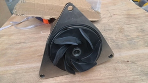 ปั๊มน้ำ 67-C5402699--อะไหล่รถตักล้อยี่ห้อ Liugong ที่ใช้ร่วมกันได้ อะไหล่เครื่องจักรก่อสร้างจากโรงงานโดยตรง - Product Image 2