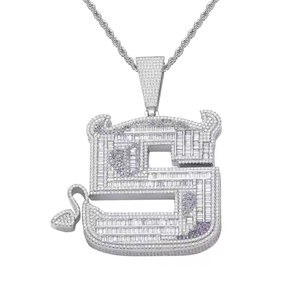 Pendentif Collier Chien Cartoon Premium avec Diamant Moissanite et Cristal, Plaqué Or, Bijou Hip Hop pour Mariage - Product Image 4