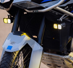 Mtigersports LEIHU 6500LM T13000 703F Kit d'éclairage de moto LED de haute qualité Adaptateur de commutateur de conception de lentille de faisceau de croisement inclus - Product Image 6