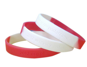 Pulsera Deportiva de Silicona Segmentada de Alta Calidad, Personalizada con Inyección Multicolor para Eventos con Impresión a Color - Product Image 3