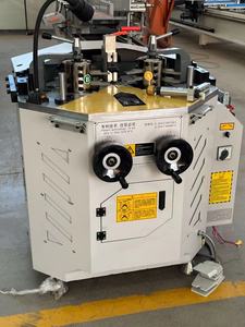 Máquina de Prensado de Esquinas para Perfiles de Aluminio YBKE / Esquina de Ventana - Product Image 2