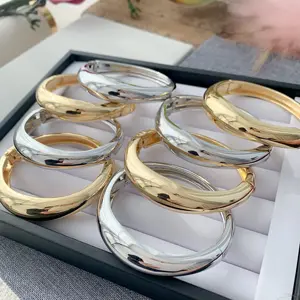 LS-L3277 Newest gold chunky bangles bracelet fashion jewelry silver solid bangle for gifts women lock bangles