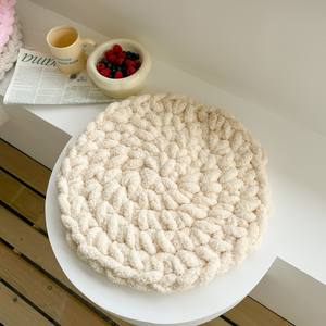 أريكة مبتكرة مصنوعة يدويًا من البوليستر طراز الشمال ، وسادة مكتب بجانب السرير ، وسائد مقعد للبيع بالجملة - Product Image 3