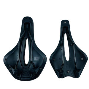 Selle de vélo noire ergonomique, coussin en PU creux pour vélos de montagne, accessoire de cyclisme unisexe pour adultes - Product Image 1