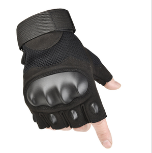 Gants tactiques mi-doigts noirs en TPR souple, robustes, pour le tir, le softair et l'entraînement de combat - Product Image 1