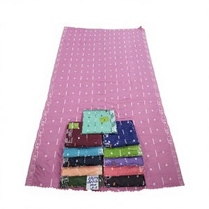 Écharpe en voile de coton et polyester pour femme, brodée de fleurs, légère, respirante, douce, personnalisable OEM ODM, vente en gros - Product Image 1