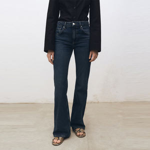 Jeans de Mezclilla de Cintura Alta y Corte Acampanado para Mujer, Color Sólido, Transpirables, Novedad de Otoño, con Logotipo en la Cintura - Product Image 1