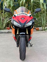 Moto à essence CBR 600 RR 600cc avec une vitesse maximale de plus de 80 km/h, moteur haute performance et puissant pour l'exportation