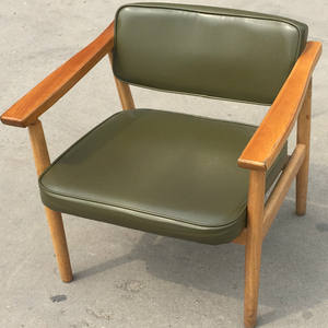 Sedia in Legno dal Design Semplice Stile Europeo, Sedia Nordica in Legno con Braccioli per Ristorante e Caffè - Product Image 4