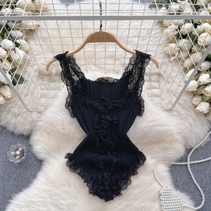Haut en tricot tendance pour <span class=keywords><strong>femme</strong></span> avec dentelle élégante – Style ajusté et jeune - Product Image 2