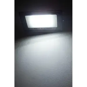 Projecteur LED extérieur 100W 3500K blanc chaud IP65 Corps en aluminium Faisceau large pour entrepôt Jardin Paysage Certifié ETL 5 ans de garantie - Product Image 3