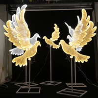 Lanternes LED en métal pour mariage, motif colombe de la paix, alimentées en courant alternatif, écologiques, indice IP33, pour décoration d'allée et éclairage de scène/route