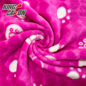 Kingcason Factory Wholesale Classic Printing 250gsm Cutting Small Heart Pattern Spandex Super Soft Flannel Fleece for Pajamas - Product Image 3