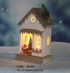 Buena calidad decoración de madera LED casa de madera <span class=keywords><strong>lemax</strong></span> <span class=keywords><strong>Navidad</strong></span> pueblo accesorios batería iglesia casa - Product Image 2