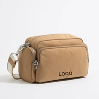 Sac à bandoulière en nylon personnalisé avec logo, pour femme, multi-poches, avec sangle réglable