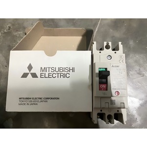 Interruptor de Circuito Magnético Térmico Mitsubishi Electric NF32-SV 3P 32A para Control Industrial - Product Image 2