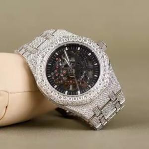 Montre en diamant de luxe pour femmes avec finition supérieure, tenue confortable avec mouvement à quartz de haute précision pour les fonctions de mariage et de fête - Product Image 4