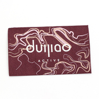 Étiquettes personnalisées en satin tissé imprimé avec logo de marque, patchs écologiques pour chapeaux et vêtements