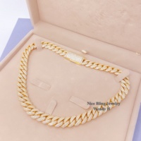 Hip Hop Iced Out Perhiasan Harga Pabrik Micro Pave Kualitas Tinggi Vvs D Warna Berlian 12Mm Rantai Tautan Kuba Moissanite