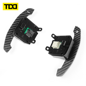 Palancas de cambio magnéticas de fibra de carbono TDD para el volante del Chevrolet Corvette C8 - Product Image 2