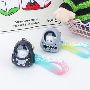 Nhà Máy Trực Tiếp 3D Ánh Sáng Sao Keyring LED Mèo Túi Ba Lô Hình Dạng <span class=keywords><strong>Keychain</strong></span> Trong Nhựa Spaceman Móc Chìa Khóa - Product Image 3