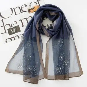 Vente en gros 2024 nouvelles dames strass foulard en soie mode longue soie mélange plaine perle femmes musulman hijab foulards