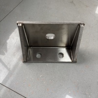 Fabrication de cadres en acier pour meubles, soudage métallique, fabrication sur mesure de pieds de table, base de chaise, support