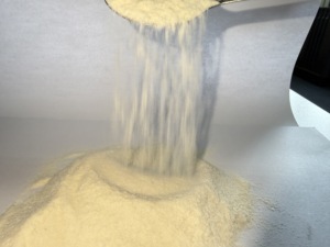 Poudre de pommes de terre déshydratée 100% naturelle et biologique certifiée ISO/HALAL, 25 kg, 6-8% d'humidité, 3-5 mm, Durée de conservation de 18 mois - Product Image 2