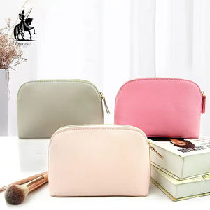 Bolsa de Maquillaje de PU Impermeable con Cierre, Diseño Clásico en Forma de Concha, Color Rosa, para Viaje, con Cierre de Cremallera, Marca Privada - Product Image 1