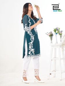 คอลเลกชันใหม่กางเกง georgette Kurtis กับชุดเดรสลำลองใส่ทำงานปักลายสำหรับผู้หญิง - Product Image 3