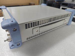 ขายสินค้ามือสอง Rohde & Schwarz SMB100A-20G - Product Image 3
