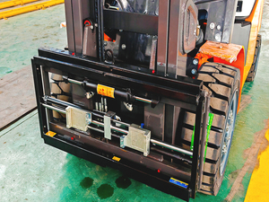 דיוק יפני הסטה מצורף מזלג 2-<span class=keywords><strong>3t</strong></span> עומס קיבולת iso תואם סין מצורפים מלגזה - Product Image 4