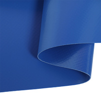 Bâche en PVC enduit uni Panama 900 GSM, compatible avec les machines de soudage entièrement automatiques, résistante à l'eau et anti-UV