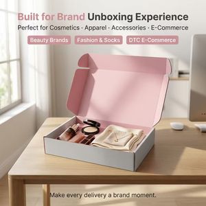 Boîte d'expédition en carton ondulé personnalisée en matériaux recyclés avec fermeture magnétique et intérieur rose pour vêtements, chaussettes et marques e-commerce - Product Image 4